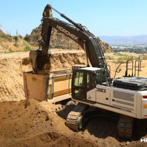 Hidromek HMK310LC Excavator / Digger